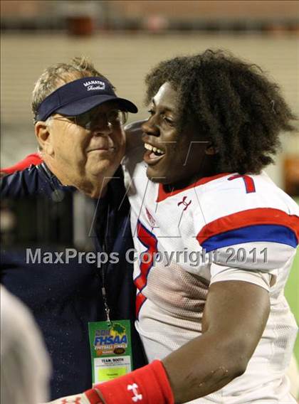 Thumbnail 1 in Manatee vs. First Coast (FHSAA 7A State Final) photogallery.