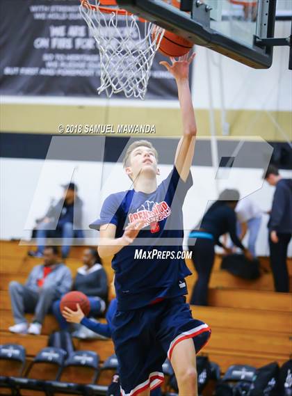 Thumbnail 3 in Brentwood School vs Dorsey  photogallery.