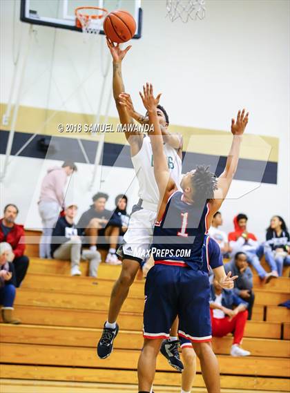Thumbnail 3 in Brentwood School vs Dorsey  photogallery.