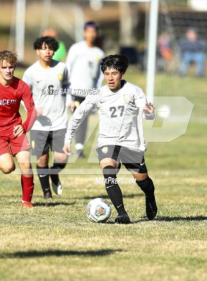 Thumbnail 3 in East Union vs. Chavez (Lancer Pride Cup) photogallery.