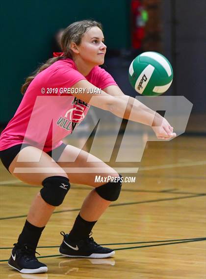 Thumbnail 1 in Terrebonne @ Archbishop Chapelle photogallery.