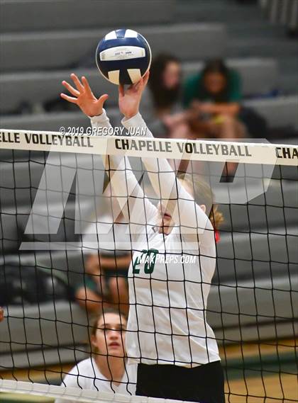 Thumbnail 1 in Terrebonne @ Archbishop Chapelle photogallery.