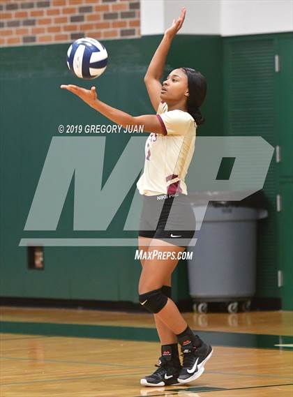 Thumbnail 1 in Terrebonne @ Archbishop Chapelle photogallery.