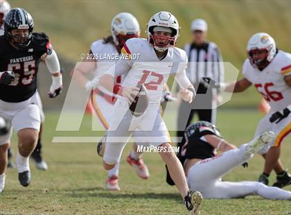 Thumbnail 3 in Pomona vs. Coronado (CHSAA 3A First Round) photogallery.