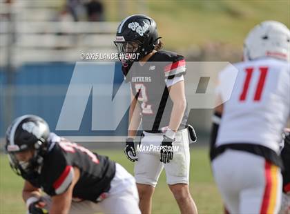 Thumbnail 3 in Pomona vs. Coronado (CHSAA 3A First Round) photogallery.