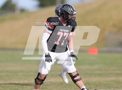 Thumbnail 2 in Pomona vs. Coronado (CHSAA 3A First Round) photogallery.