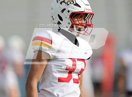 Thumbnail 2 in Pomona vs. Coronado (CHSAA 3A First Round) photogallery.