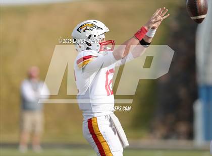 Thumbnail 2 in Pomona vs. Coronado (CHSAA 3A First Round) photogallery.