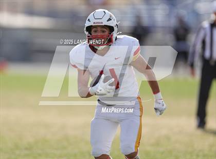 Thumbnail 2 in Pomona vs. Coronado (CHSAA 3A First Round) photogallery.