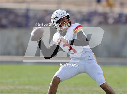 Thumbnail 1 in Pomona vs. Coronado (CHSAA 3A First Round) photogallery.