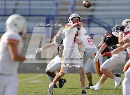 Thumbnail 2 in Pomona vs. Coronado (CHSAA 3A First Round) photogallery.