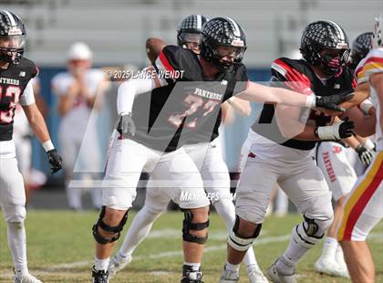 Thumbnail 3 in Pomona vs. Coronado (CHSAA 3A First Round) photogallery.