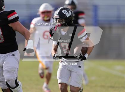Thumbnail 1 in Pomona vs. Coronado (CHSAA 3A First Round) photogallery.