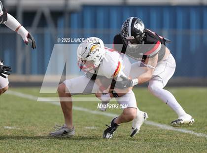 Thumbnail 2 in Pomona vs. Coronado (CHSAA 3A First Round) photogallery.