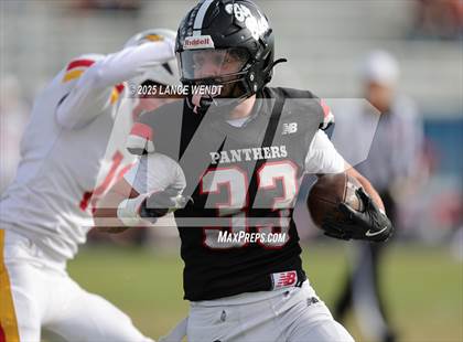 Thumbnail 3 in Pomona vs. Coronado (CHSAA 3A First Round) photogallery.