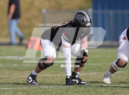 Thumbnail 2 in Pomona vs. Coronado (CHSAA 3A First Round) photogallery.