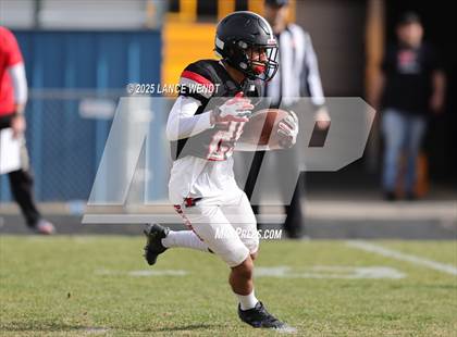 Thumbnail 3 in Pomona vs. Coronado (CHSAA 3A First Round) photogallery.