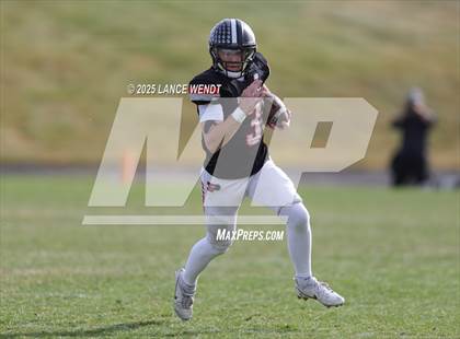 Thumbnail 3 in Pomona vs. Coronado (CHSAA 3A First Round) photogallery.