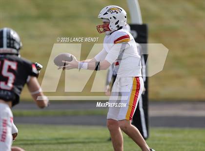 Thumbnail 2 in Pomona vs. Coronado (CHSAA 3A First Round) photogallery.