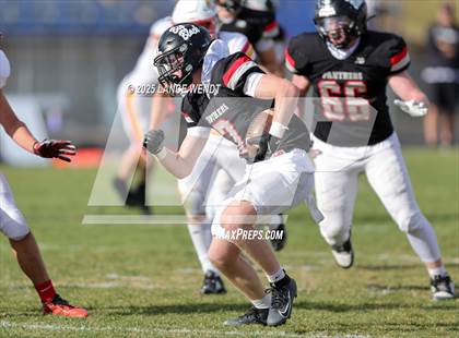 Thumbnail 1 in Pomona vs. Coronado (CHSAA 3A First Round) photogallery.