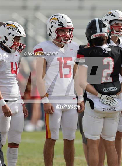 Thumbnail 2 in Pomona vs. Coronado (CHSAA 3A First Round) photogallery.