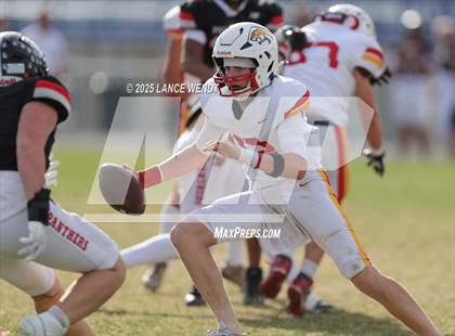 Thumbnail 3 in Pomona vs. Coronado (CHSAA 3A First Round) photogallery.