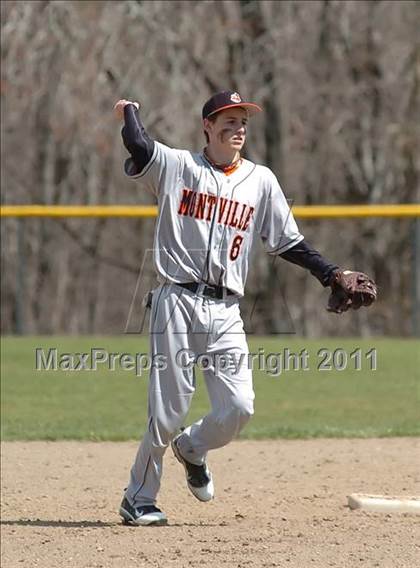 Thumbnail 1 in Montville @ Maloney photogallery.
