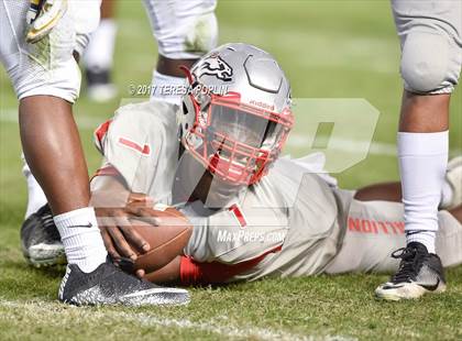 Thumbnail 2 in Hartsville vs. South Pointe (SCHSL AAAA Final) photogallery.