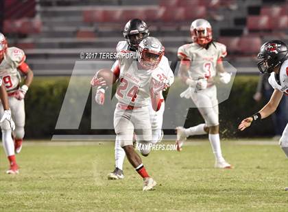 Thumbnail 3 in Hartsville vs. South Pointe (SCHSL AAAA Final) photogallery.