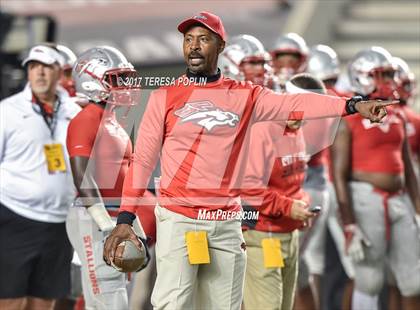 Thumbnail 3 in Hartsville vs. South Pointe (SCHSL AAAA Final) photogallery.
