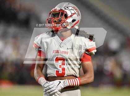 Thumbnail 1 in Hartsville vs. South Pointe (SCHSL AAAA Final) photogallery.