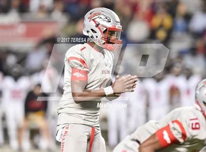 Thumbnail 3 in Hartsville vs. South Pointe (SCHSL AAAA Final) photogallery.