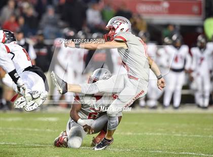 Thumbnail 3 in Hartsville vs. South Pointe (SCHSL AAAA Final) photogallery.