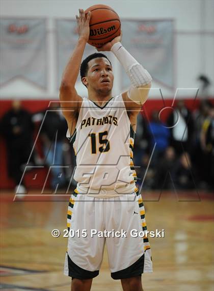 Thumbnail 3 in Simeon vs Stevenson (McDonald's City-Suburban Showdown) photogallery.