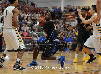 Thumbnail 1 in Simeon vs Stevenson (McDonald's City-Suburban Showdown) photogallery.