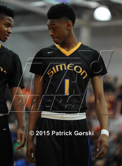 Thumbnail 2 in Simeon vs Stevenson (McDonald's City-Suburban Showdown) photogallery.