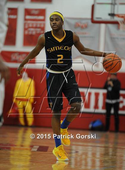 Thumbnail 2 in Simeon vs Stevenson (McDonald's City-Suburban Showdown) photogallery.