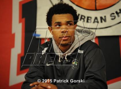 Thumbnail 2 in Simeon vs Stevenson (McDonald's City-Suburban Showdown) photogallery.