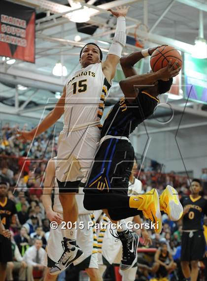 Thumbnail 2 in Simeon vs Stevenson (McDonald's City-Suburban Showdown) photogallery.
