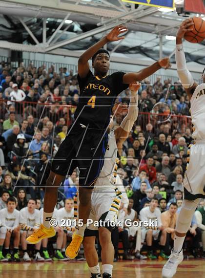 Thumbnail 3 in Simeon vs Stevenson (McDonald's City-Suburban Showdown) photogallery.