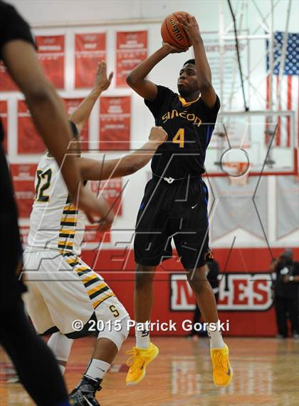 Thumbnail 1 in Simeon vs Stevenson (McDonald's City-Suburban Showdown) photogallery.