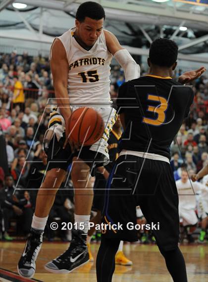 Thumbnail 3 in Simeon vs Stevenson (McDonald's City-Suburban Showdown) photogallery.