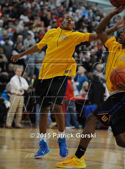 Thumbnail 3 in Simeon vs Stevenson (McDonald's City-Suburban Showdown) photogallery.