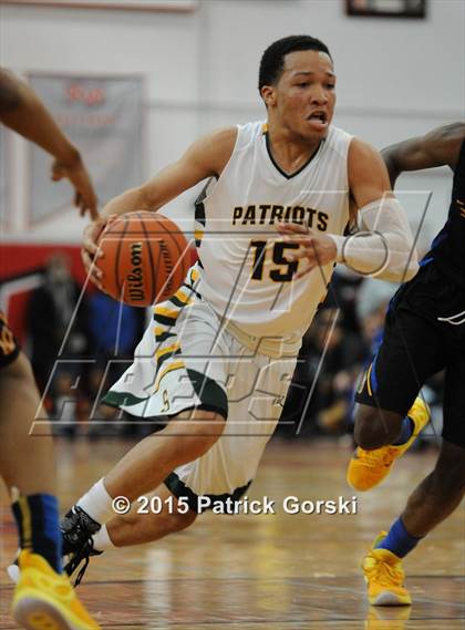 Thumbnail 1 in Simeon vs Stevenson (McDonald's City-Suburban Showdown) photogallery.