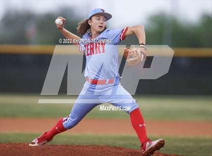 Thumbnail 3 in Fort Bend Kempner @ Terry photogallery.