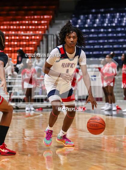 Thumbnail 1 in Bishop Hartley vs. Walnut Ridge (OHSAA D3 Central 1 District Championship) photogallery.