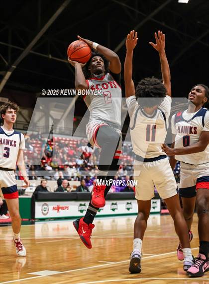 Thumbnail 2 in Bishop Hartley vs. Walnut Ridge (OHSAA D3 Central 1 District Championship) photogallery.