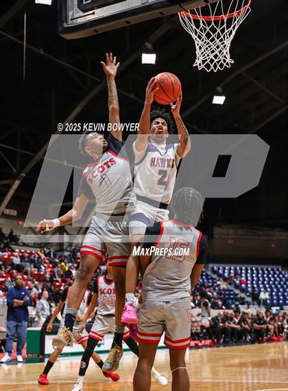 Thumbnail 2 in Bishop Hartley vs. Walnut Ridge (OHSAA D3 Central 1 District Championship) photogallery.