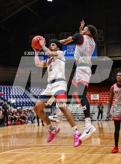 Thumbnail 3 in Bishop Hartley vs. Walnut Ridge (OHSAA D3 Central 1 District Championship) photogallery.