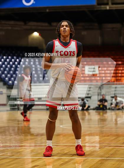 Thumbnail 3 in Bishop Hartley vs. Walnut Ridge (OHSAA D3 Central 1 District Championship) photogallery.